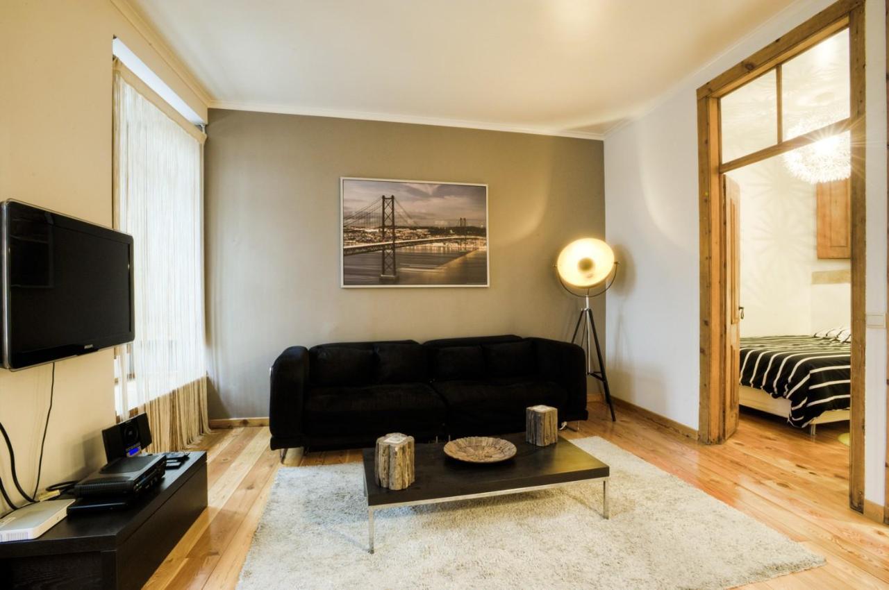 Bmyguest - Bairro Alto Charming Apartment Лиссабон Экстерьер фото
